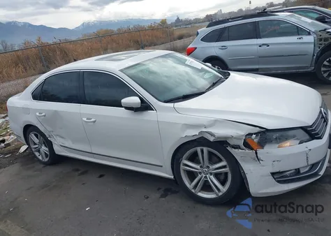 2013 Volkswagen Passat 2.0L Tdi Se z USA, uszkodzony, nr VIN 1VWBN7A3XDC144524